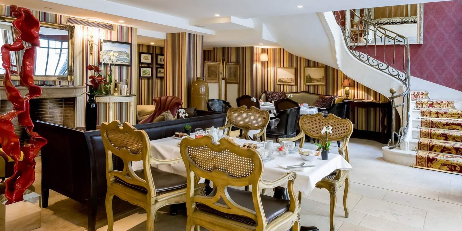 פריז Hotel Chateaubriand מראה חיצוני תמונה